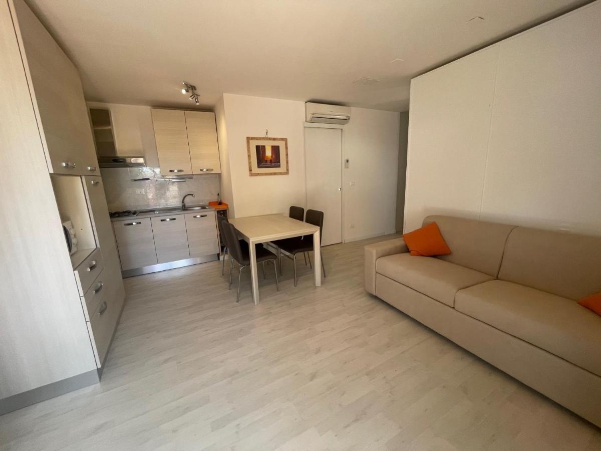 Casa Del Marinaio - Agenzia Cocal Lägenhet Caorle Exteriör bild